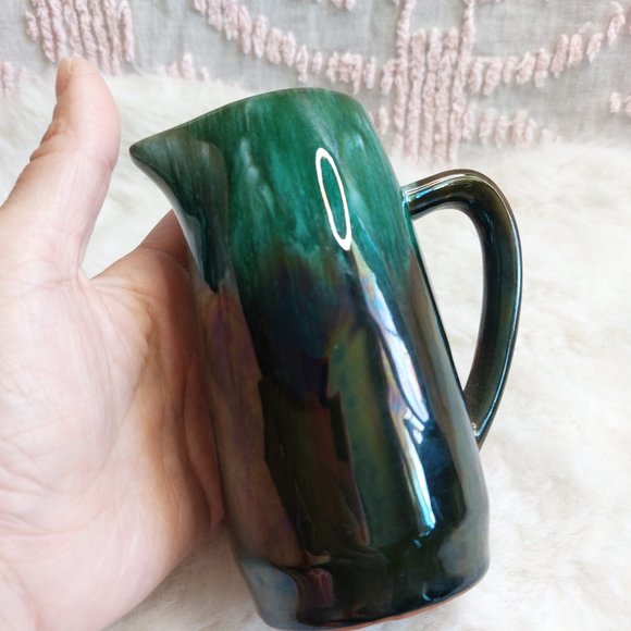 Vintage Blue Mountain Pottery Creamer Pitcher 5"H x 4"W - Picture 2 of 7